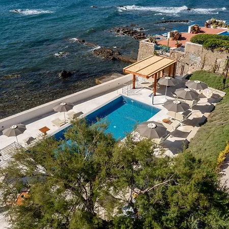 Giada Luxury Boutique * شيفيتافيكْيا
