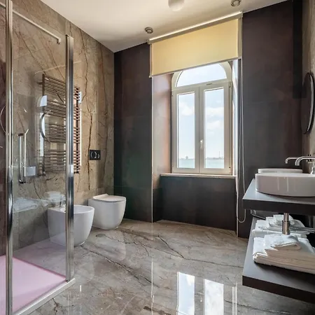 Giada Luxury Boutique شيفيتافيكْيا