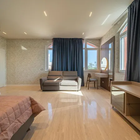 Giada Luxury Boutique 4* Civitavecchia