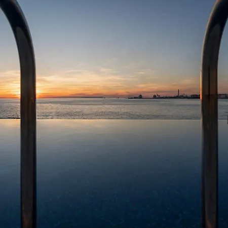 Giada Luxury Boutique Hotel 4*