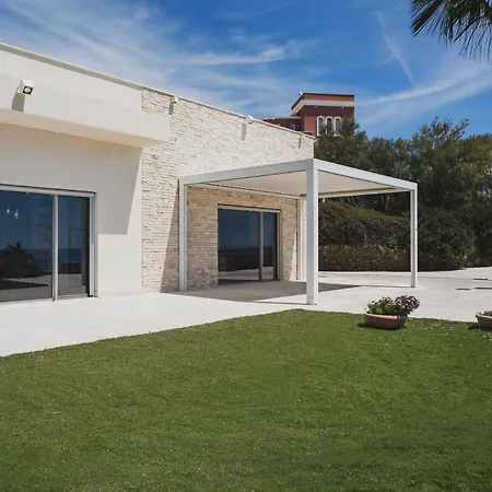 Giada Luxury Boutique 4*